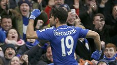 Diego Costa se raduje, fanou�ci �ílí. Po krásném sólu p�idal druhý gól Chelsea...