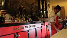 Slavný bar v Havan Bodeguita del Medio, kam chodil Hemingway na mojito, je na...