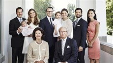 védská královská rodina v lét 2014: Chris ONeill, princezna Madeleine a...