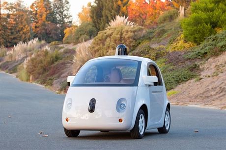 Prototyp auta, které nepotebuje idie - Google Car