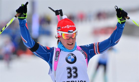 V CÍLI. Veronika Vítková slaví skvlý výkon na trati sprintu v Oberhofu.