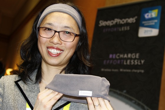 Doktorka Wei-Shin Lai vynalezla systém SleepPhones pro relaxaci a lepší spánek.