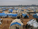 Uprchlický tábor Azaz u hranic mezi Sýrií a Tureckem (28. prosince 2014).