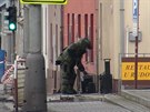 Kvli nálezu podezelého kufíku v Blohorské ulici evakuovala policie asi dv...