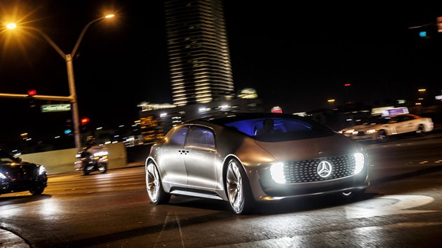 Mercedes F 015 Luxury in Motion