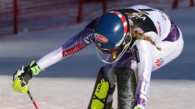 Mikaela Shiffrinov si v Zhebu dojela pro dal slalomov vtzstv ve Svtovm pohru.
