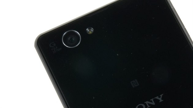 To nejlepší v malém balení. Recenze Sony Xperia Z1 Compact - iDNES.cz
