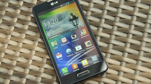 LG Optimus F6