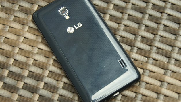 LG Optimus F6