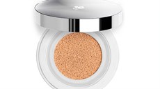 Make-up Miracle Cushion s revoluní texturou kombinující lehkost tekutého...