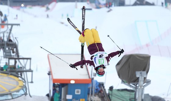 Mistrovství svta v akrobatickém lyování a snowboardingu. eská reprezentatka...
