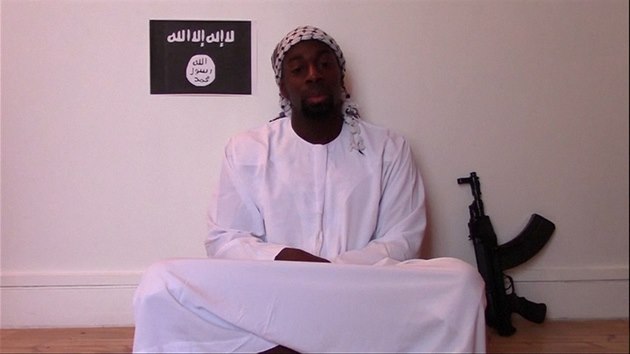 Amedy Coulibaly, terorista st�ílející u pa�í�ského metra a v obchodu s ko�er...