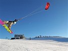 Snowkiting zmní lyování a snowboarding na divoký záitek, kde je létání...