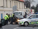 V B�chovic�ch se srazilo auto m�stsk� policie s osobn�m autem.
