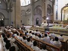 Papež sloužil ba Filipínách mši v katedrále, která stojí na místě, kde byl...