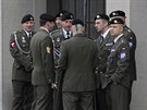 Lidé se ve stranickém krematoriu v Praze rozlouili s veteránem z Afghánistánu...