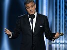 George Clooney pebírá  cenu na 72. roníku Zlatých glob ...