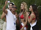 eská Miss 2014 Gabriela Franková a její soupeky na Miss Universe s dýdejem...