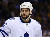 Roman Polák v dresu Toronta Maple Leafs.