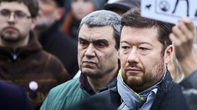 Protiislmsk demonstrace v Praze. Dorazil i f hnut svit Tomio Okamura (16. 1. 2015)