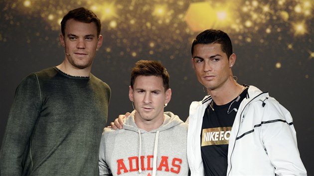 KDO BYL NEJLEP? Manuel Neuer (vlevo), Lionel Messi (uprosted) a Cristiano...