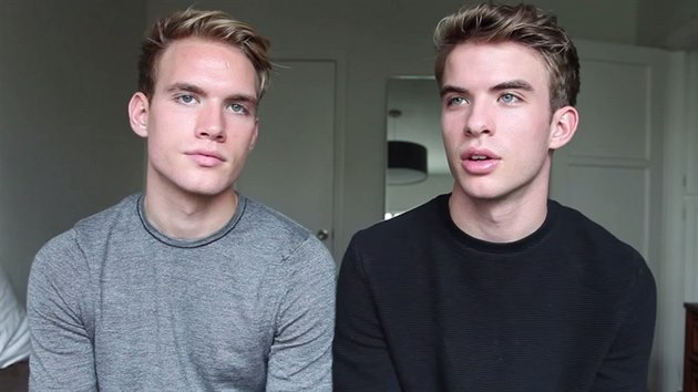 Dvojata Austin a Aaron Rhodesovi z Ohia ekla otci o sv homosexuln orientaci prostednictvm videa.