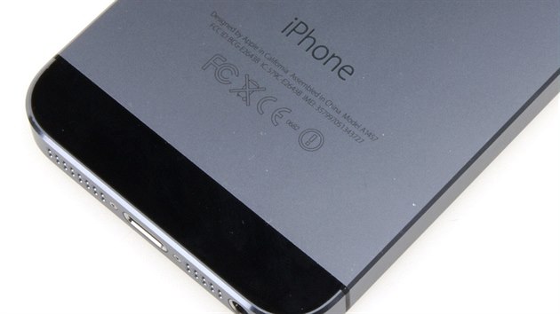 Recenze: iPhone 5s je velmi výkonný, velmi drahý a okamžitě vyprodaný -  iDNES.cz