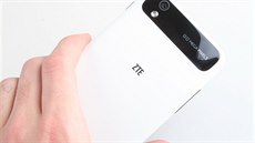 Pohled na ZTE Grand S Flex