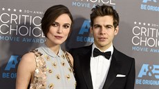 Keira Knightley a její manel James Righton (Los Angeles, 15. ledna 2015)