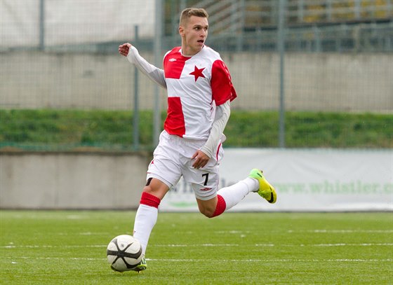 Michal Pecháek jet v dresu Slavie.