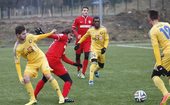 Momentka z pípravného duelu Jihlava - Brno.