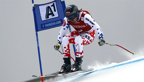 Ondej Bank na trati super-G v Kitzbühelu.