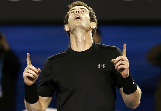 A TE BERDYCH. Andy Murray slaví postup do semifinále Australian Open, kde...