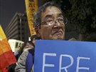 Japonci protestují proti premiérovi Abemu kvli jeho neinnosti v pípad...