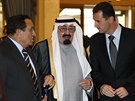Saúdský král Abdalláh v kvtnu 2009 na setkání s egyptským prezidentem Husním...