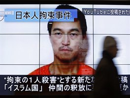 Japonsko rozruilo video s fotkou zabitho Haruny Jukawy. Pravosti videa v i...