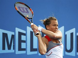 V MELBOURNE SE DA. Barbora Zhlavov-Strcov ve druhm kole Australian Open.
