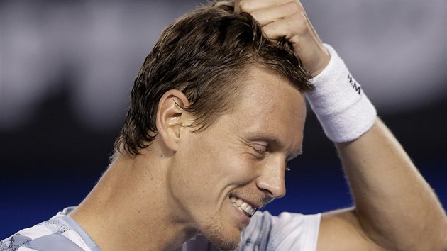 ACH JO. Tom Berdych po zkaenm deru.