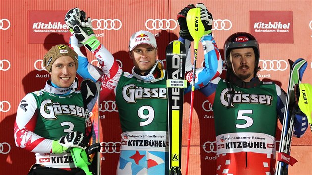 TI NEJLEP. Ondej Bank (5) byl v superkombinaci SP v Kitzbhelu tet, pedstihli ho jen druh Marcel Hirscher (3) a vtzn Alexis Pinturault (9).