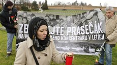 Sdružení Konexe v Terezíně v rámci pietního aktu za oběti romského holokaustu...