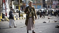 Jemen se propadá do chaosu od loska, kdy íité, obývající tradin sever zem,...