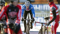 Cyklokrosař Martin Bína na trati mistrovství světa v Táboře.