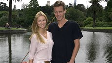 Tomá Berdych a Ester Sátorová v botanické zahrad v Melbourne.