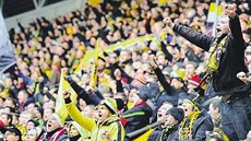 Legendární kotel fotbalového Dynama Drážďany pojme 9 tisíc stojících fanoušků a...