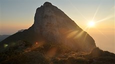 Nad vrcholem Hochhus ve výcarských Alpách nedaleko Appenzellu sice práv...