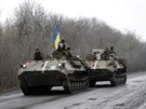 Ukrajintí vojáci u msta Artmivsk (30. ledna 2015)