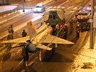 Z olomouck�ho leteck�ho muzea le��c�ho na kraji m�sta se noci do centra...
