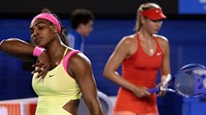 Serena Williamsová (vlevo) a Maria �arapovová ve finále Australian Open.
