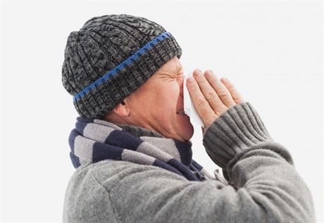 V chladu se rhinovirm daí obzvlá dobe, proto nás kael a rýma trápí...