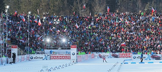 Skvlá atmosféra pi závodech v biatlonu v Novém Mst na Morav.